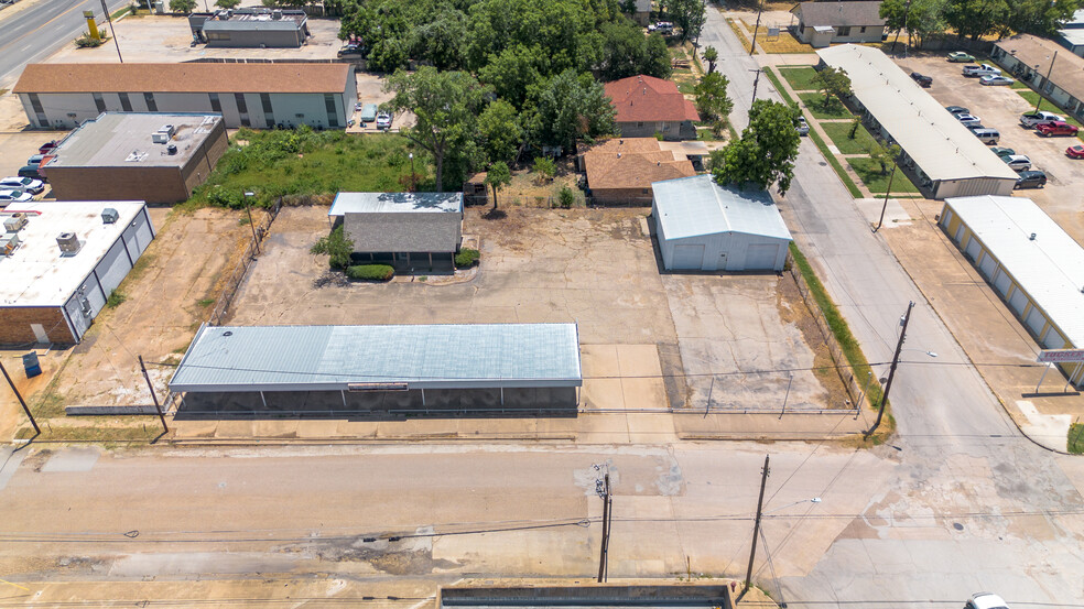 105 W Walnut St, Hillsboro, TX en alquiler - Foto del edificio - Imagen 2 de 16