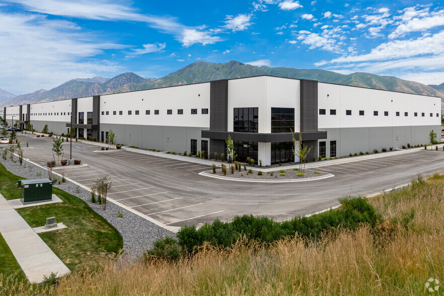 2700 N Main St, Spanish Fork, UT en alquiler - Foto del edificio - Imagen 1 de 35