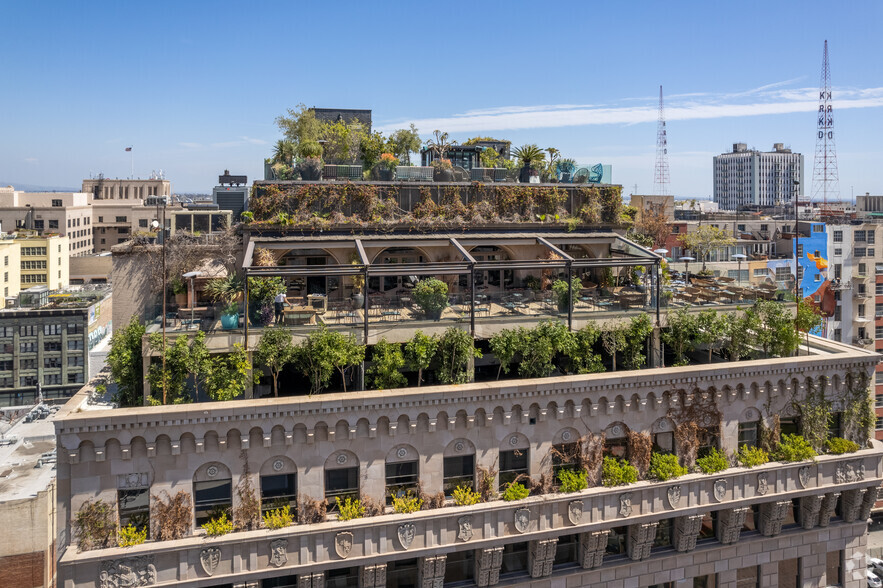 448 S Hill St, Los Angeles, CA en alquiler - Foto del edificio - Imagen 3 de 7