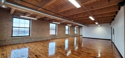 1100 W Cermak Rd, Chicago, IL en alquiler Foto del interior- Imagen 1 de 3