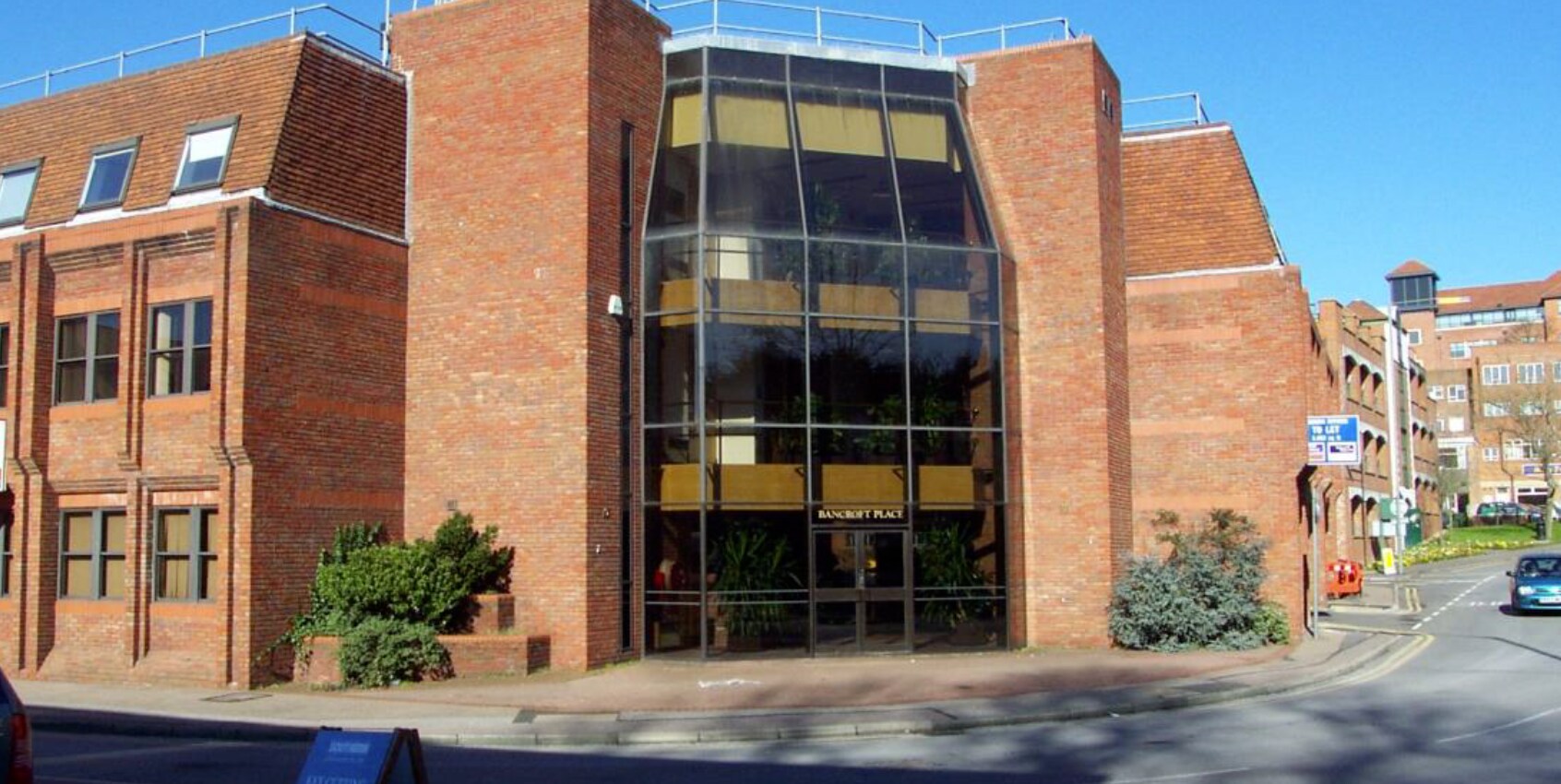 Bancroft Rd, Reigate en alquiler Foto del edificio- Imagen 1 de 4