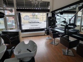 402 Bradford Rd, Batley en alquiler Foto del interior- Imagen 2 de 2