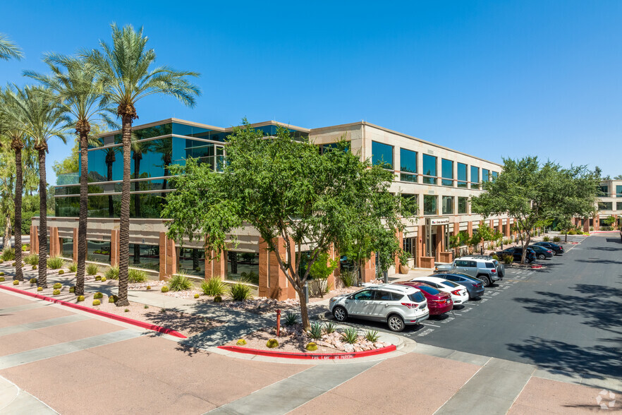 8601 N Scottsdale Rd, Scottsdale, AZ en alquiler - Foto del edificio - Imagen 1 de 8