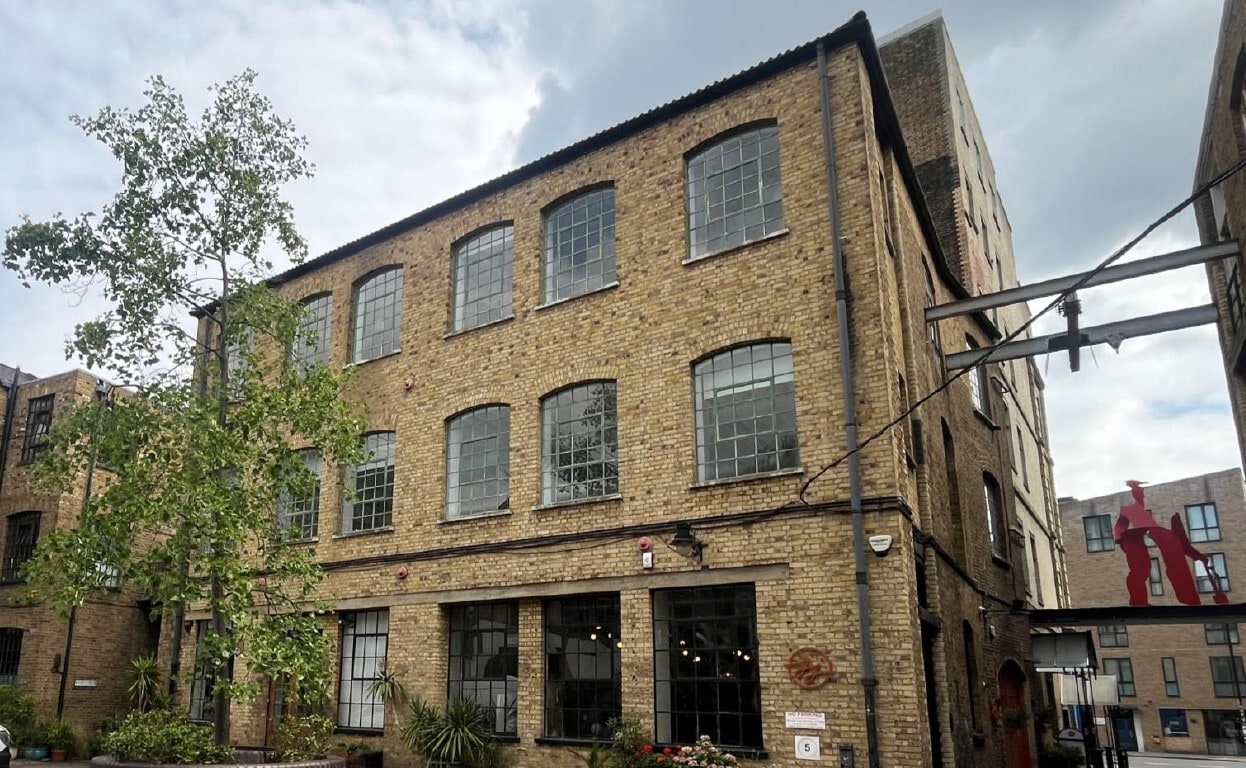 25-27 Hackney Rd, London en alquiler Foto del edificio- Imagen 1 de 13