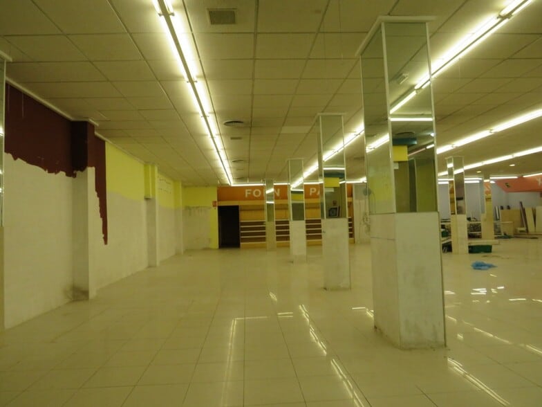 Local en Bocairent en venta - Foto del edificio - Imagen 2 de 12