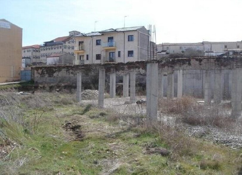 Terreno en Guijuelo en venta - Foto de la construcción - Imagen 2 de 2