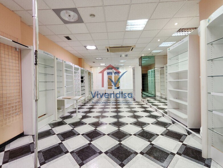 Edificio residencial en Guadalajara, Guadalajara en venta - Foto del edificio - Imagen 2 de 2