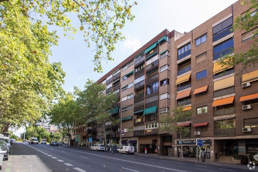 Avenida de Menéndez Pelayo, 95, Madrid, Madrid en alquiler - Foto del edificio - Imagen 3 de 4