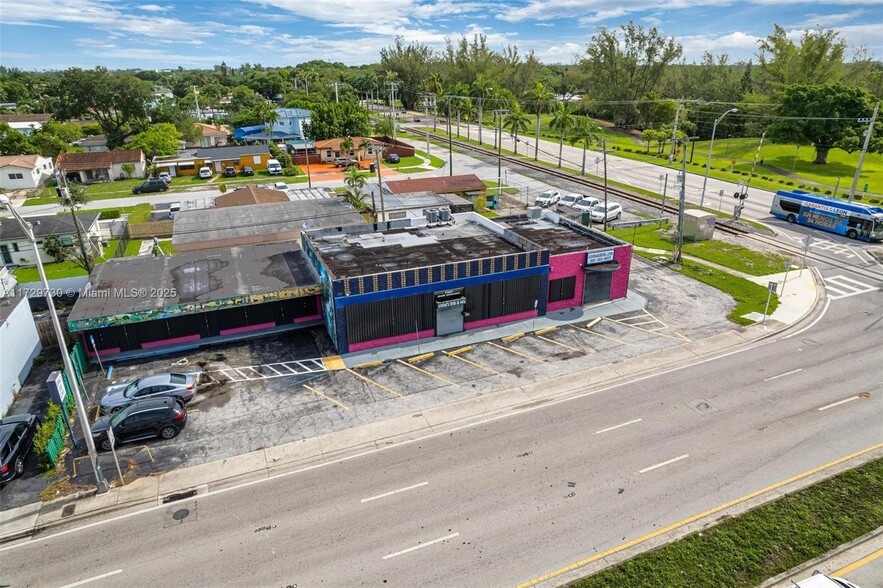 7201 Bird Rd, Miami, FL en venta - Foto del edificio - Imagen 1 de 32