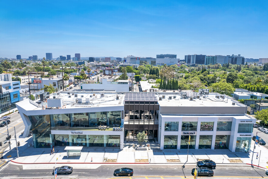 8500 Melrose Ave, Los Angeles, CA en alquiler - Foto del edificio - Imagen 1 de 4