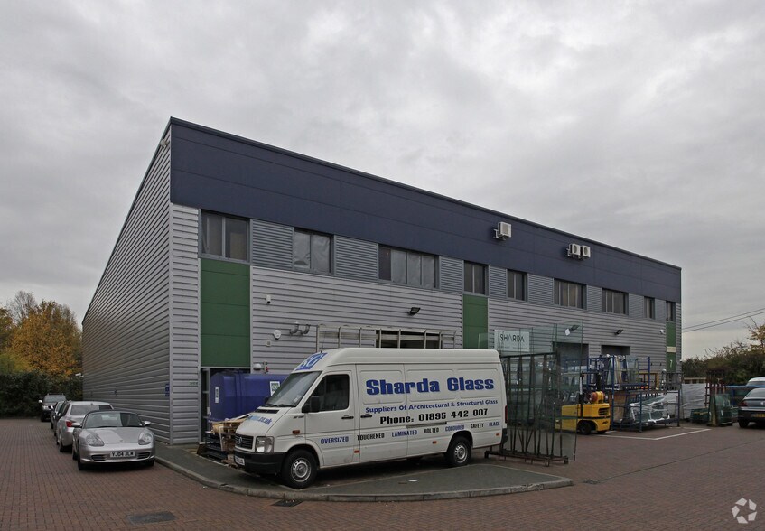 Horton Clos, West Drayton en alquiler - Foto principal - Imagen 1 de 4