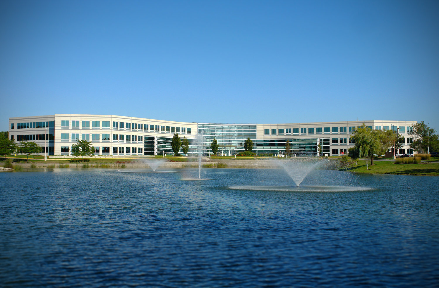 3000 Lakeside Dr, Bannockburn, IL en alquiler Foto del edificio- Imagen 1 de 22