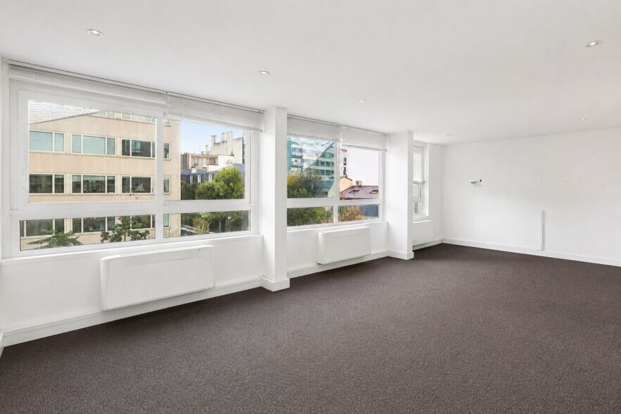 171 Bis Avenue Charles De Gaulle, Neuilly-sur-Seine en venta - Foto del interior - Imagen 3 de 9