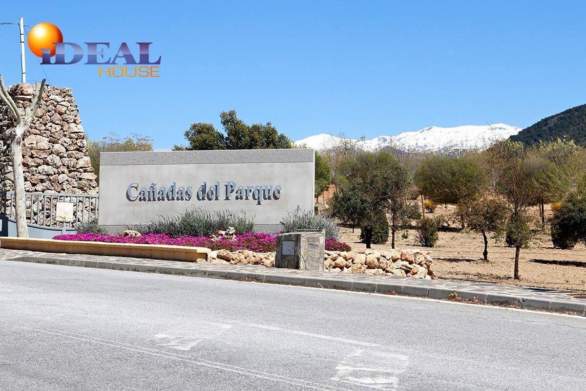Terreno en Dílar, Granada en venta Foto del edificio- Imagen 1 de 21