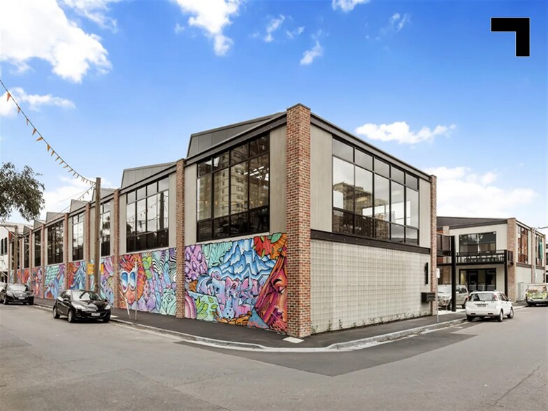 1 Bromham Pl, Richmond en venta - Foto del edificio - Imagen 2 de 2