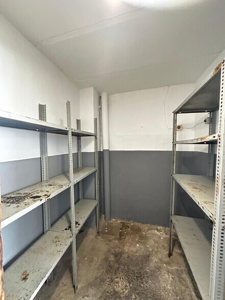 Local en Carlet en alquiler - Foto del interior - Imagen 3 de 8