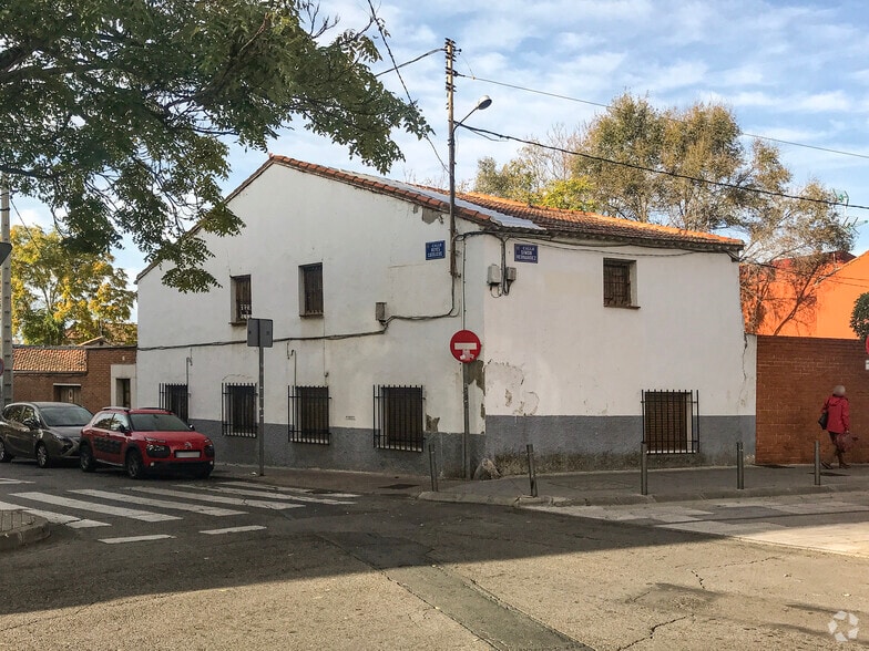 Calle Reyes Católicos, 2, Móstoles, Madrid en venta - Foto del edificio - Imagen 2 de 2