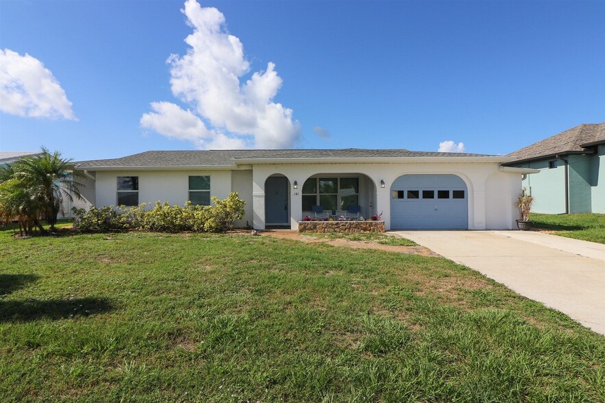 161 Concord Dr NE, Port Charlotte, FL en venta - Foto principal - Imagen 1 de 60