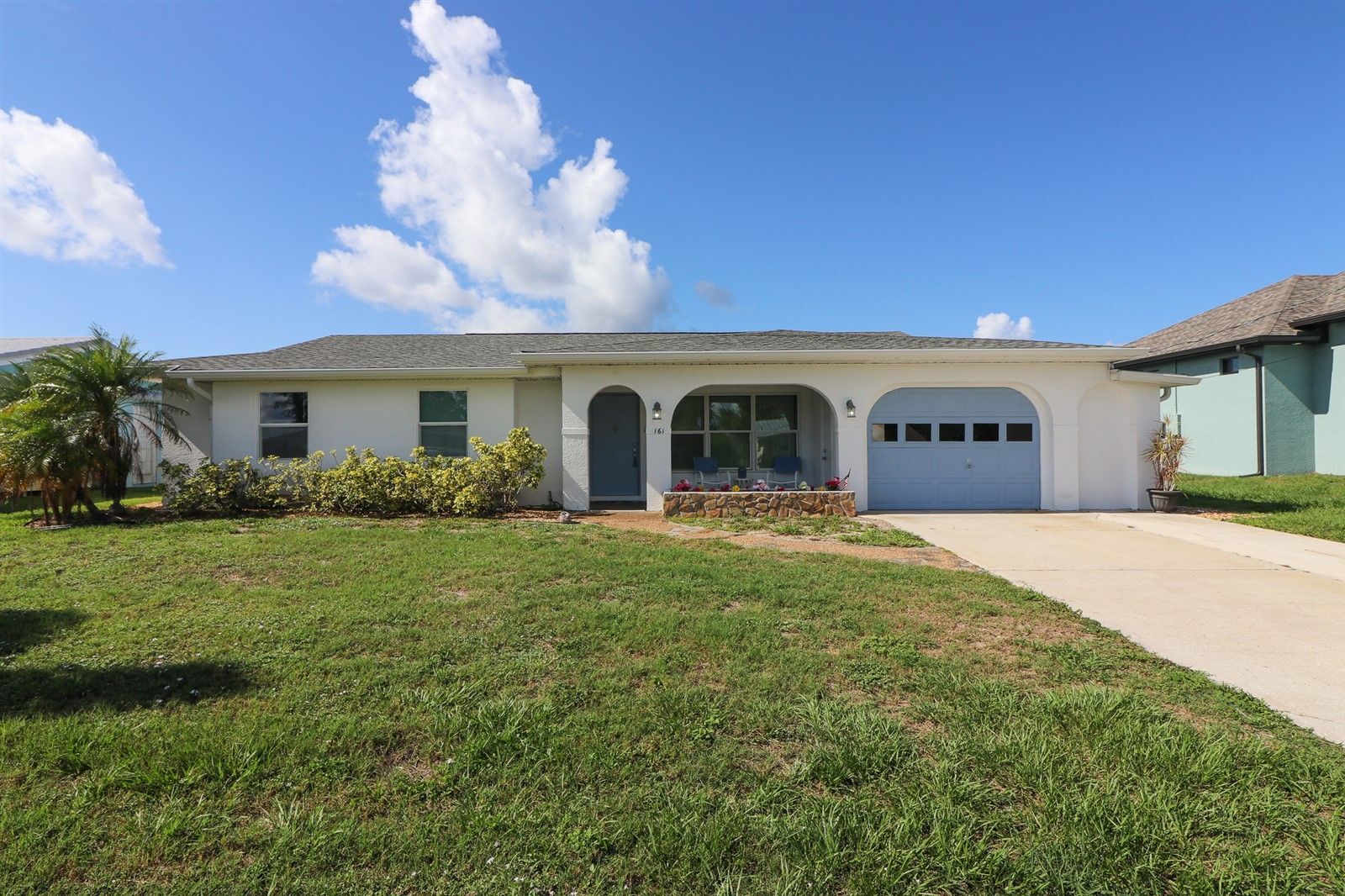 161 Concord Dr NE, Port Charlotte, FL en venta Foto principal- Imagen 1 de 61