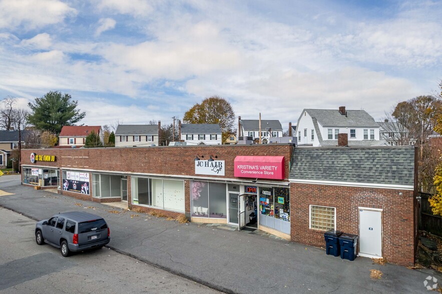 32-42 Warren St, Waltham, MA en alquiler - Foto del edificio - Imagen 3 de 4