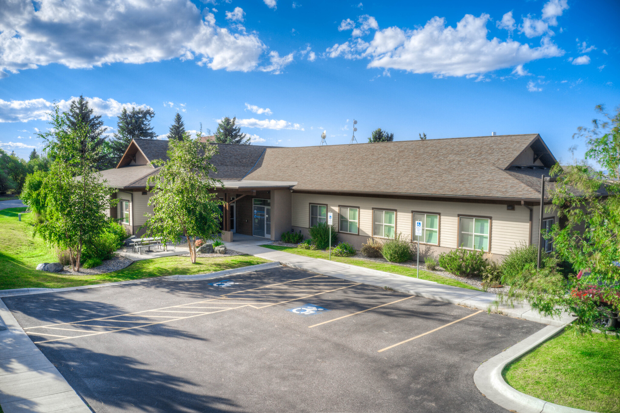 351 Evergreen Dr, Bozeman, MT en venta Foto del edificio- Imagen 1 de 66