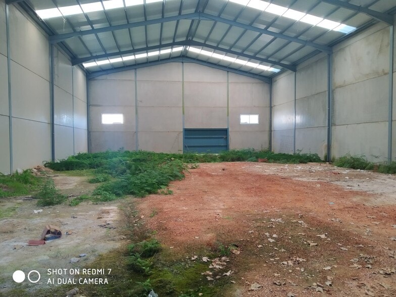 Nave en Malpartida de Cáceres en alquiler - Foto del edificio - Imagen 1 de 5