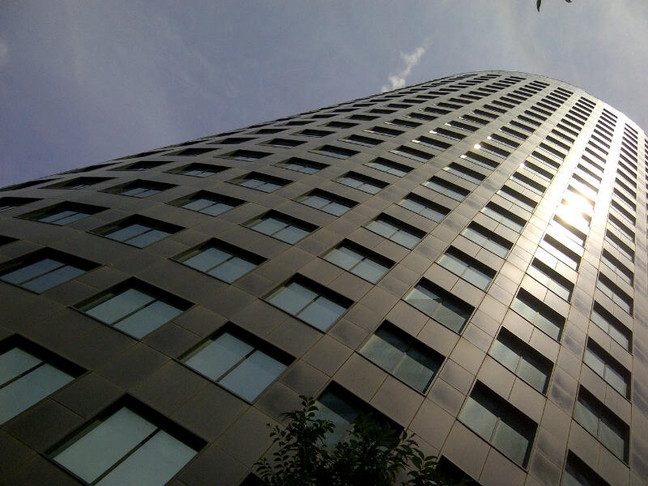 1615 Poydras St, New Orleans, LA en alquiler - Foto del edificio - Imagen 2 de 11