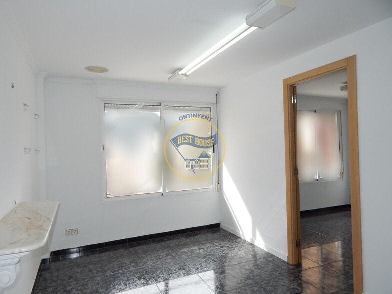 Local en Bocairent en venta - Foto del edificio - Imagen 2 de 14