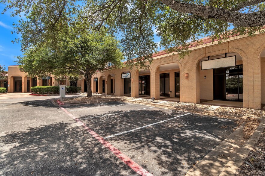 16333 S Great Oaks Dr, Round Rock, TX en alquiler - Foto del edificio - Imagen 2 de 22