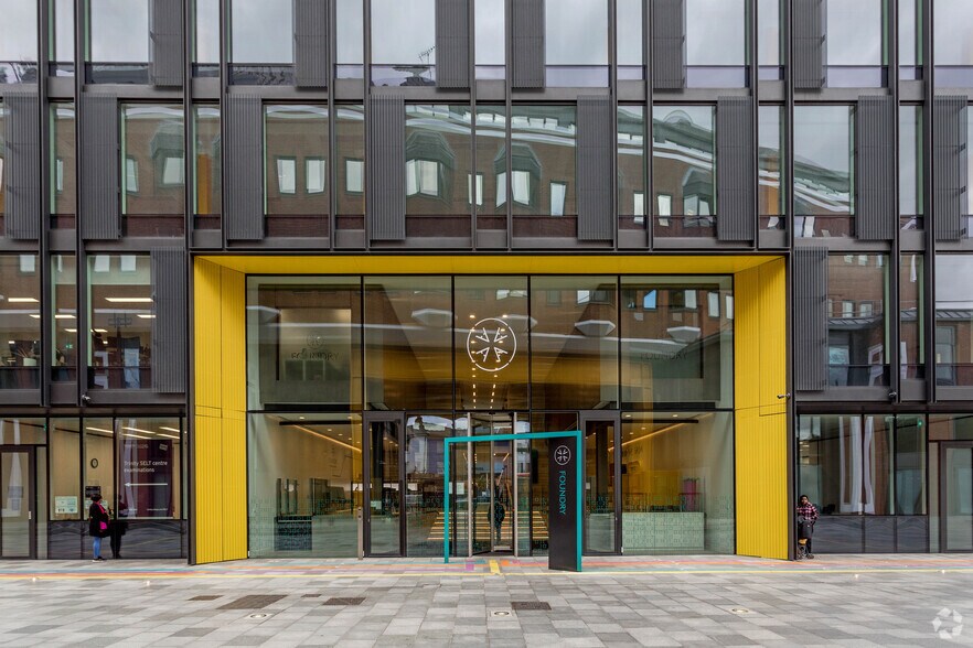 77 Fulham Palace Rd, London en alquiler - Foto del edificio - Imagen 2 de 14