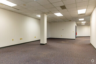 100 E Campus View Blvd, Columbus, OH en alquiler Foto del interior- Imagen 2 de 9