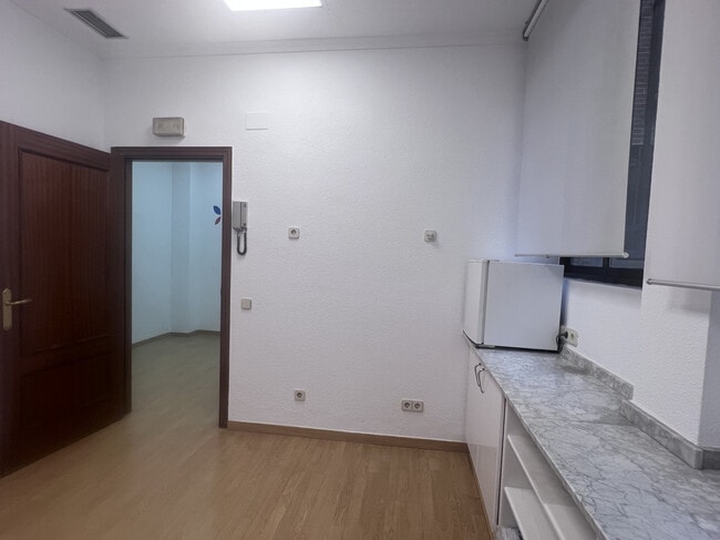 Más detalles de Oficina en alquiler