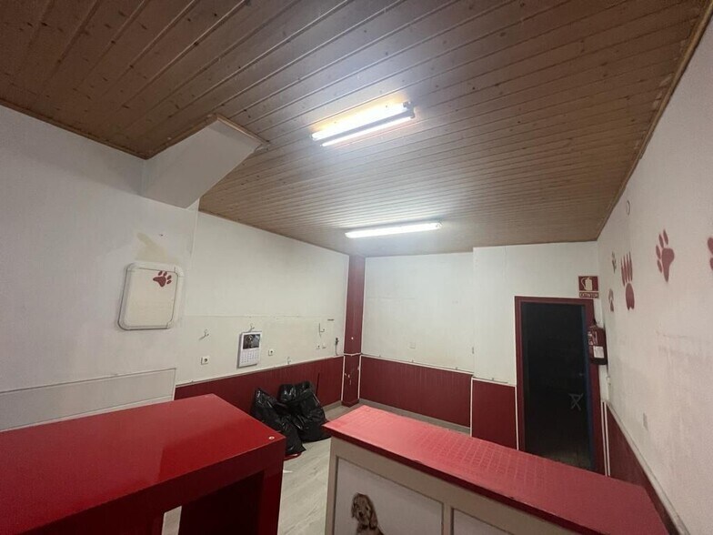 Local en Ponferrada, León en alquiler - Foto del edificio - Imagen 2 de 5