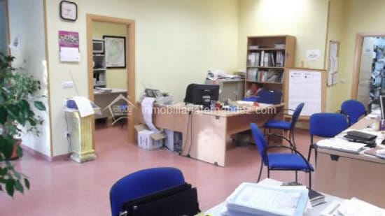 Local en Casar de Cáceres en venta - Foto del edificio - Imagen 2 de 12