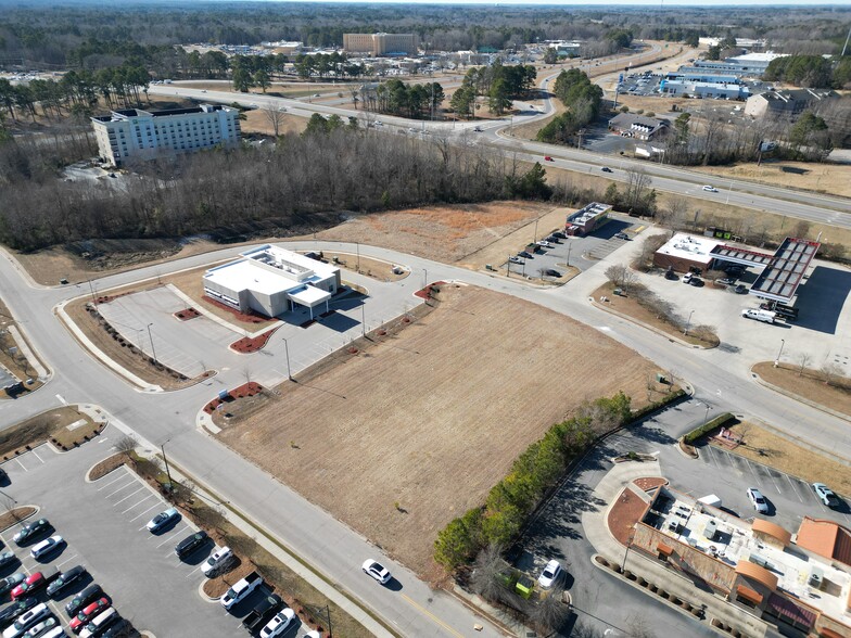 8-136 Enterprise Dr, Rocky Mount, NC en venta - Vista aérea - Imagen 2 de 4