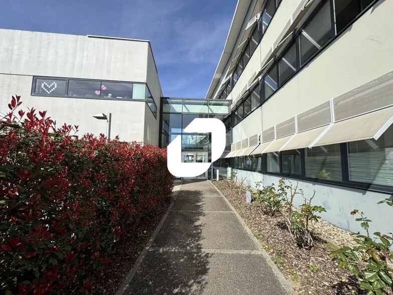 27 Avenue De L'Europe, Schiltigheim en alquiler - Foto del edificio - Imagen 2 de 12