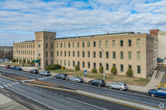 Más detalles para 290 Pratt St, Meriden, CT - Espacio de varios usos en alquiler