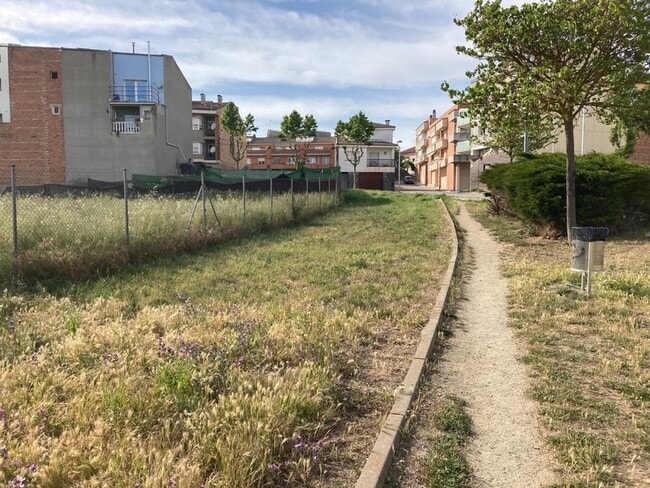 Más detalles de Carrer Laurea Figuerola, 13, Calaf - Terreno en venta