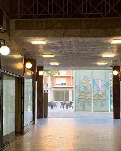 Edificio residencial en Algemesí, Valencia en venta - Foto del edificio - Imagen 3 de 4