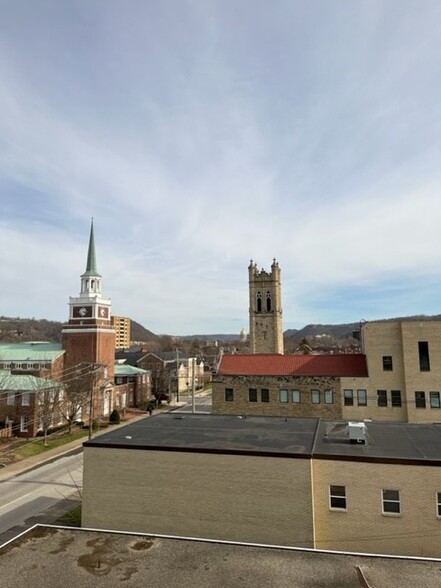 1207 Quarrier St, Charleston, WV en alquiler - Foto del edificio - Imagen 2 de 9