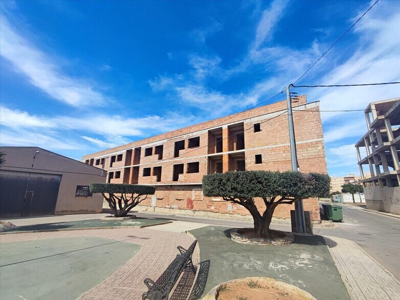 Edificio residencial en La Unión en venta - Foto de la construcción - Imagen 3 de 10