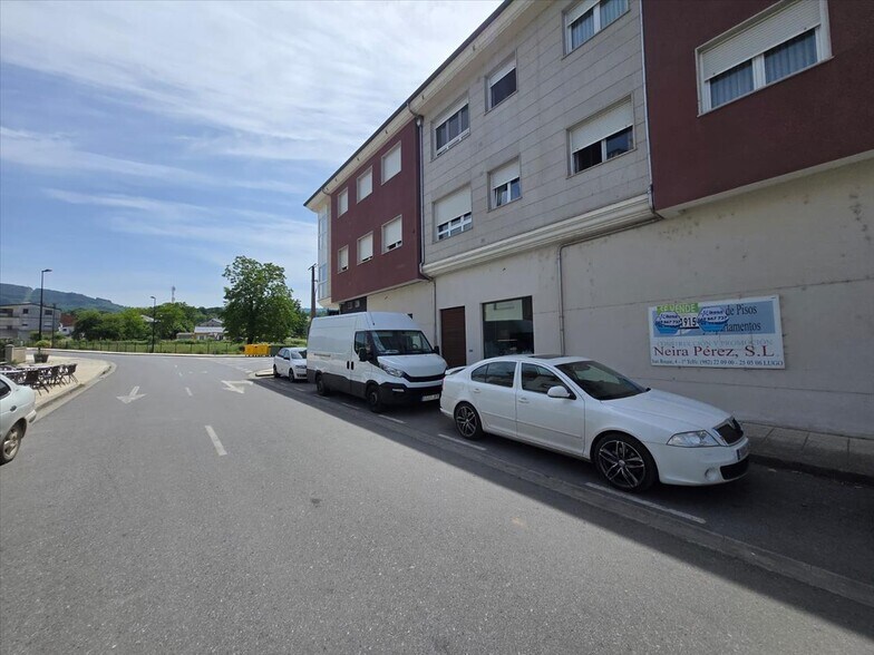 Local en Baralla en venta - Foto del edificio - Imagen 2 de 12