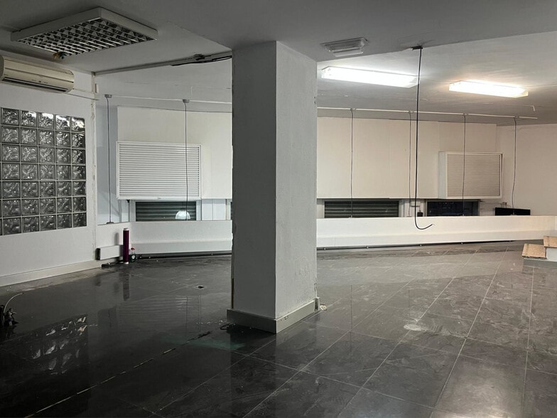 Local en Viladecans, Barcelona en alquiler - Foto del edificio - Imagen 3 de 3