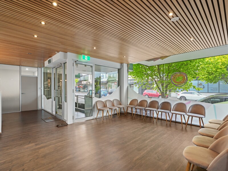 197 Bay St, Brighton, VIC 3186 - Unidad 2 -  - Foto del interior - Image 1 of 6