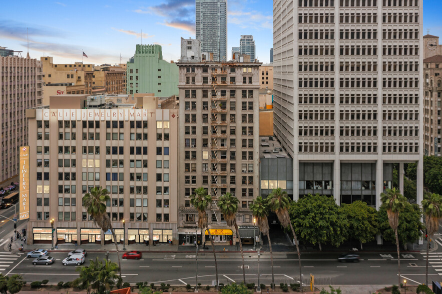 412-418 W 6th St, Los Angeles, CA en venta - Foto del edificio - Imagen 3 de 32