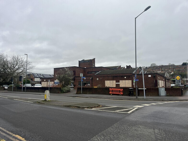 Desborough Rd, High Wycombe en venta - Foto del edificio - Imagen 1 de 10