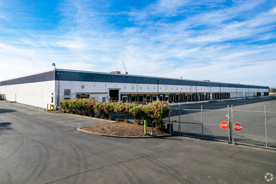 25509 Industrial Blvd, Hayward, CA en alquiler - Foto del edificio - Imagen 3 de 22