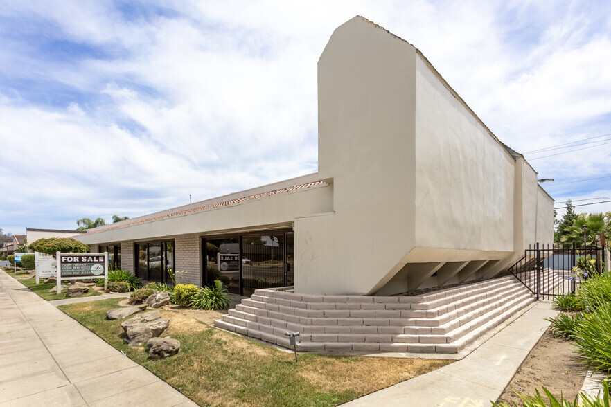 1665 W Shaw Ave, Fresno, CA en alquiler - Foto del edificio - Imagen 2 de 11