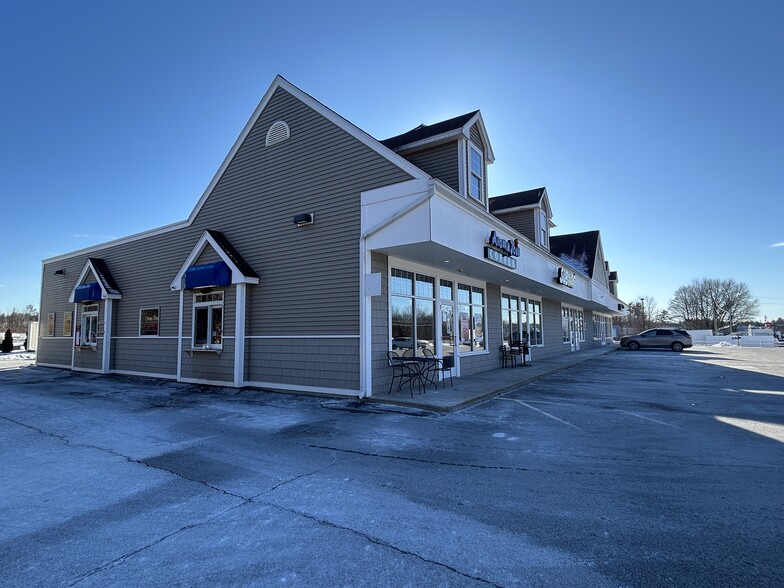 71 Calef Hwy, Lee, NH en venta - Foto del edificio - Imagen 2 de 3