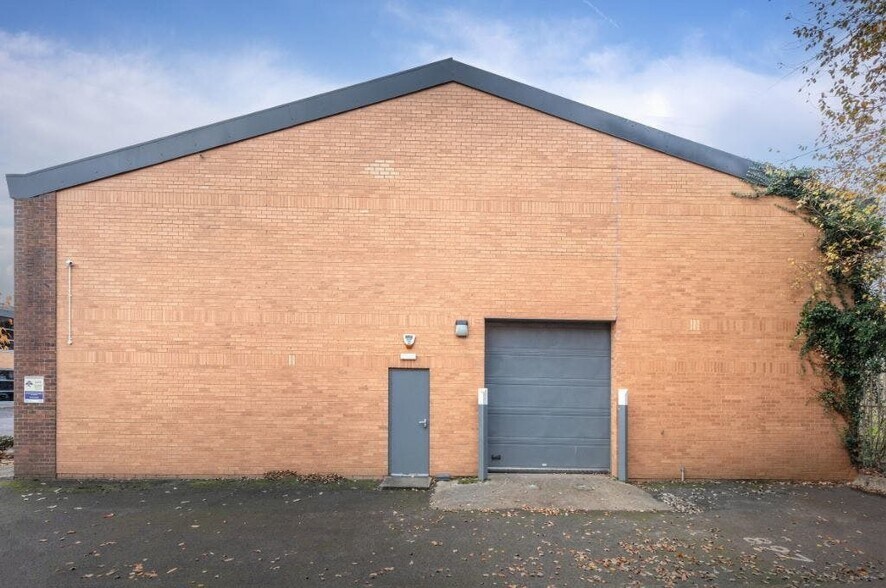 896-897 Plymouth Rd, Slough en alquiler - Foto del edificio - Imagen 3 de 3